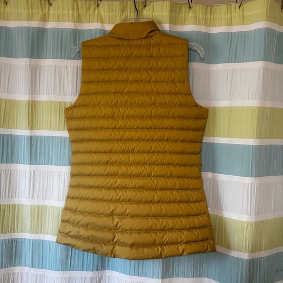 Lululemon Pack It Down Vest Golden Goose Puffer Size 8 - Picture 10 of 11